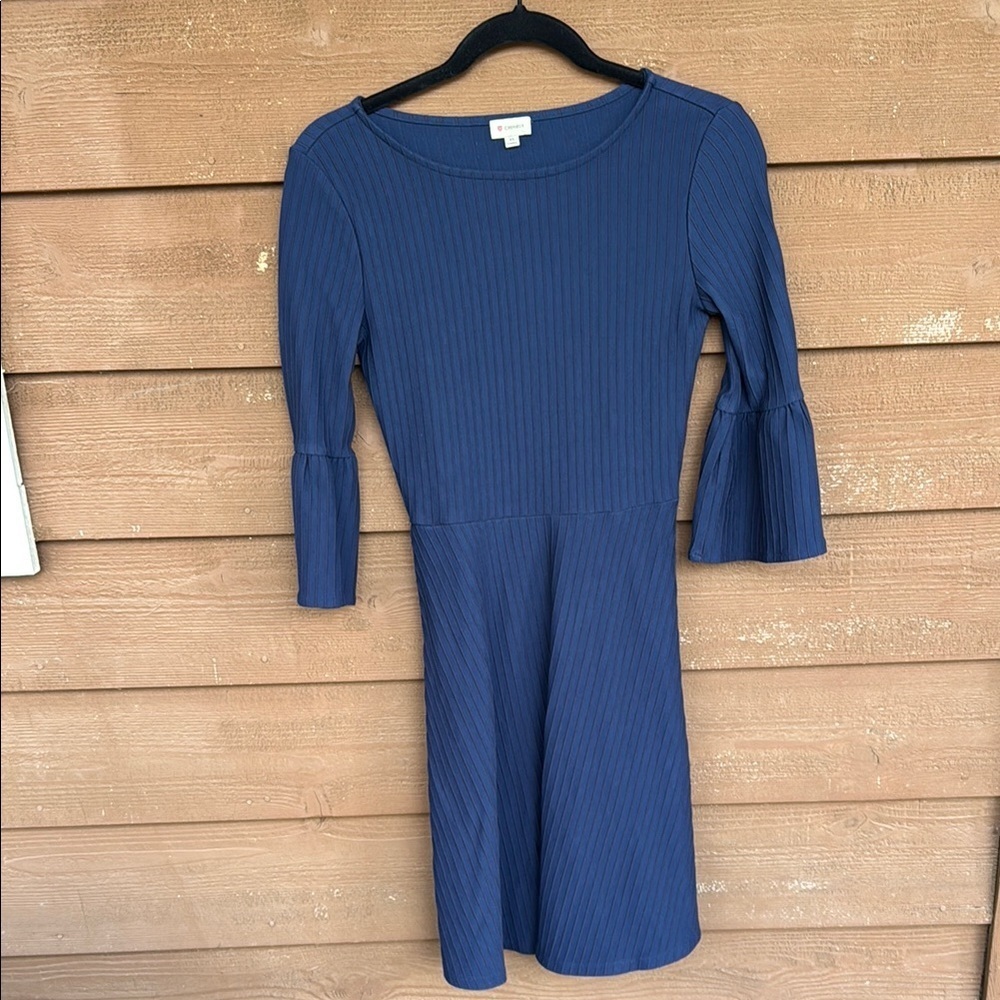 Cremieux blue ribbed 3/4 bell sleeves fitting dress size XS